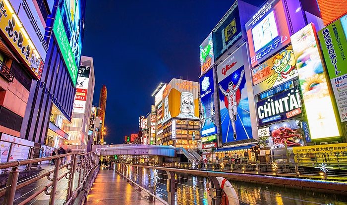 Dotonbori Destinasi Rekreasi Terkenal di Osaka, Jepang